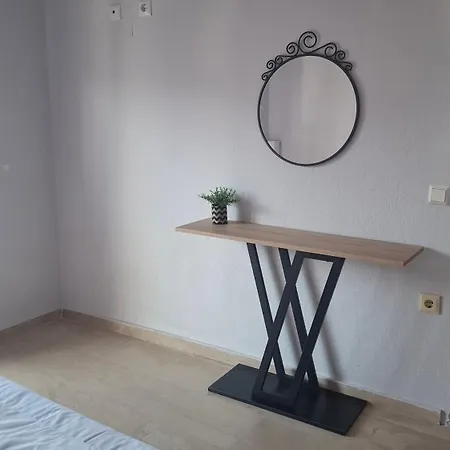 Apartment Gatos Village & *