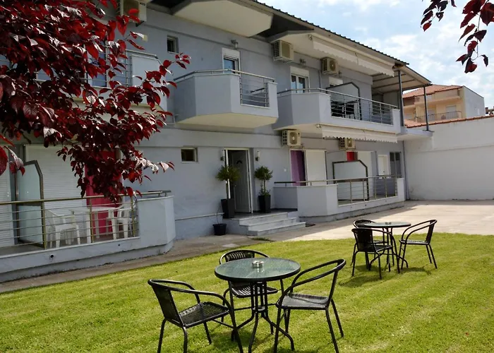 Gatos Village & Asprovalta