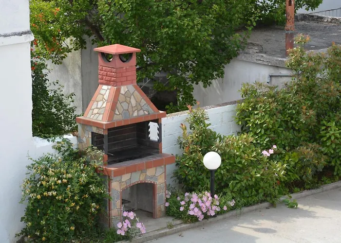 Gatos Village & * Asprovalta