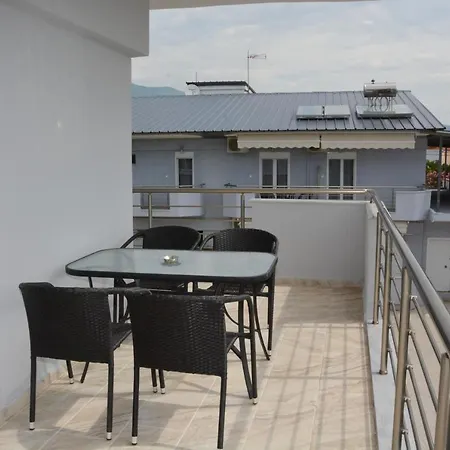 Апартаменты Gatos Village & Аспровальта